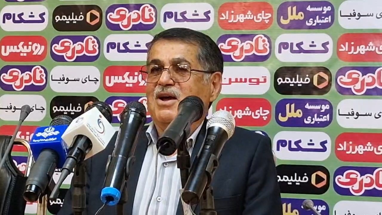باقرنیا: هدفمان صعود به لیگ یک است، اما مقابل استقلال هم کوتاه نمی آییم