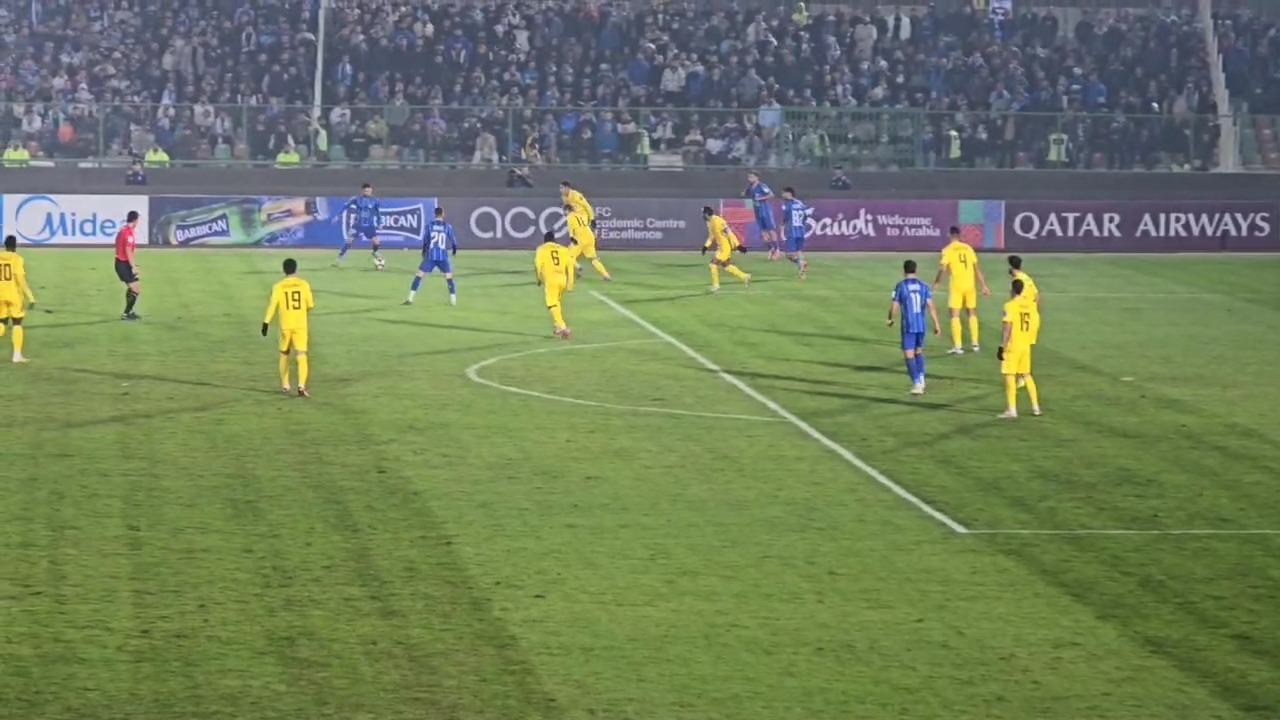 لحظات جذاب بازی استقلال 1-1 الوصل از زاویه دوربین فوتبالی