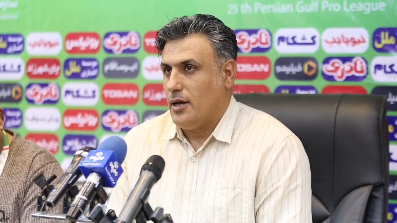 کنفرانس خبری خلیفه اصل سرمربی استقلال خوزستان پس از شکست مقابل گل گهر