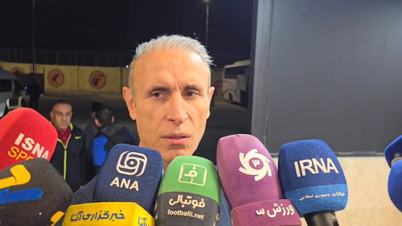 یحیی گل محمدی: من سمت هواداران تیمم نرفتم؟ به شما اطلاعات اشتباه رسانده‌اند