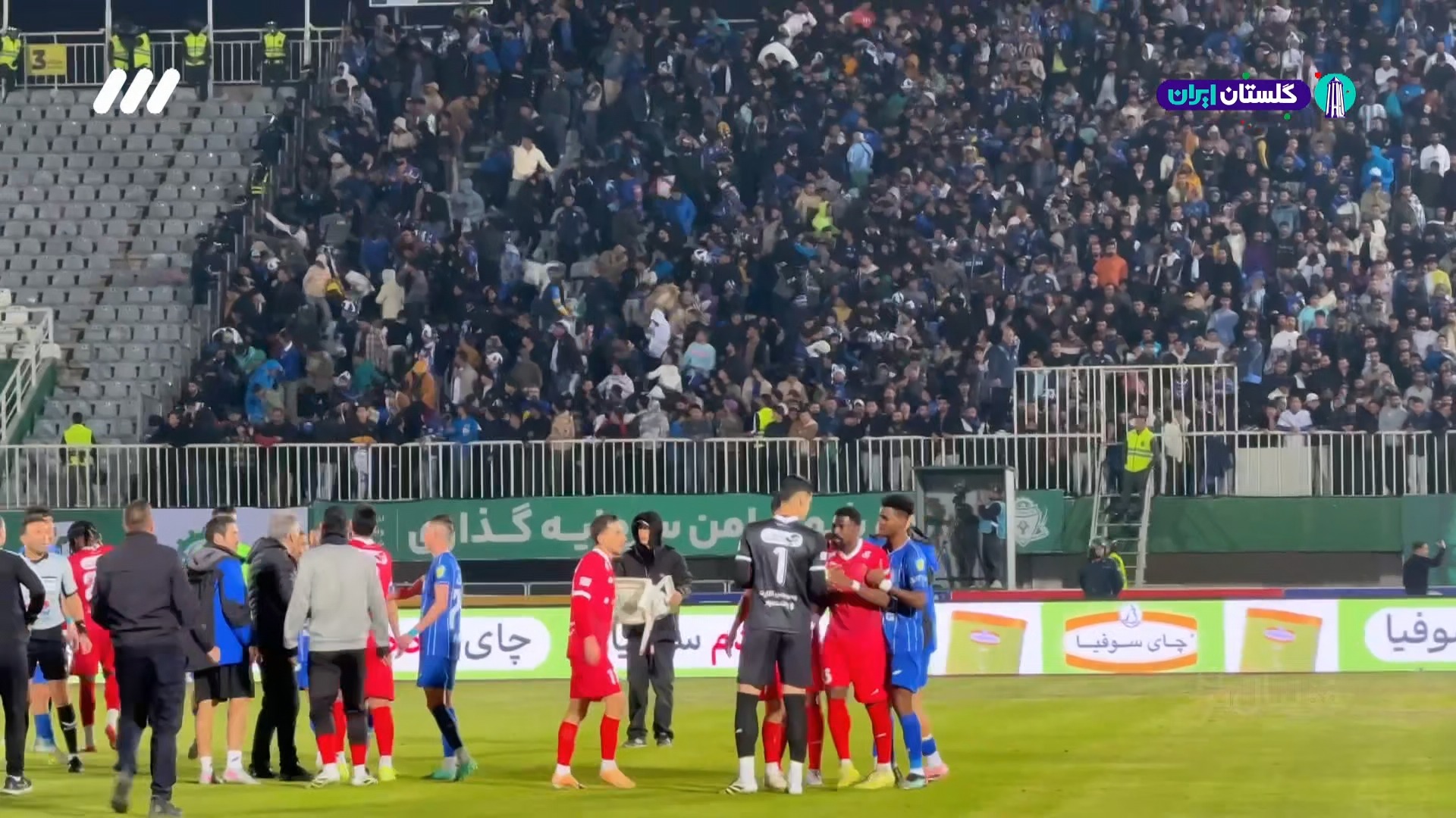حواشی بازی پرسپولیس 0-0 استقلال و جنجال سرژ اوریه