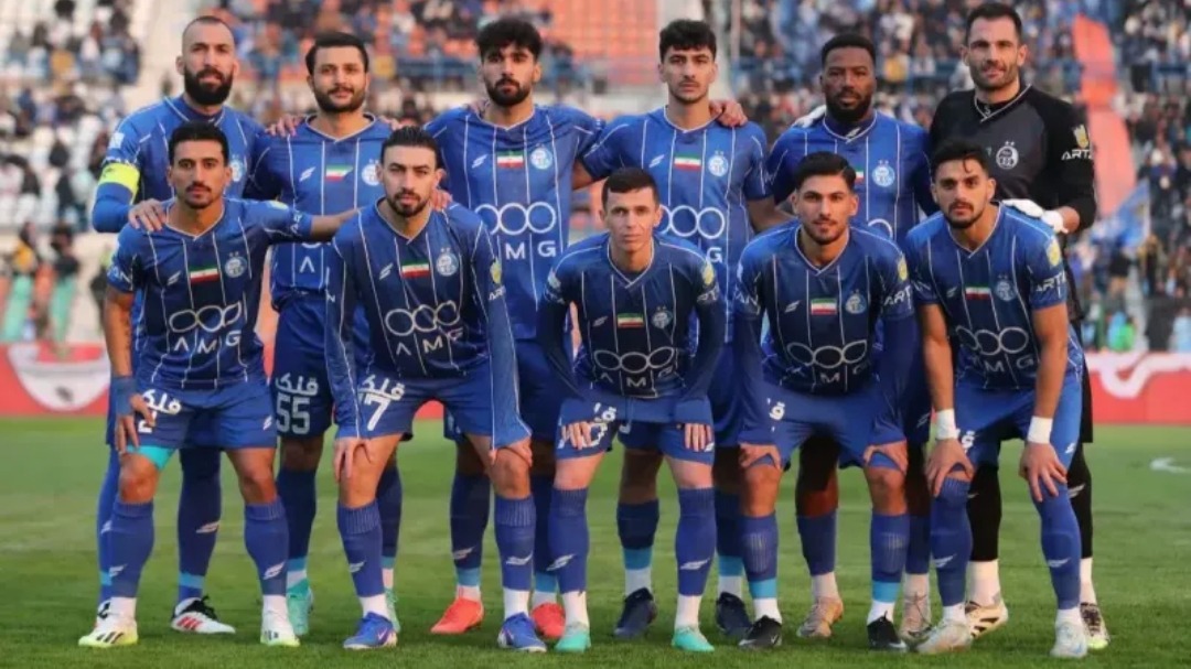 استقلال بدون ۸ بازیکن و ۲ مربی خارجی به یزد رفت!