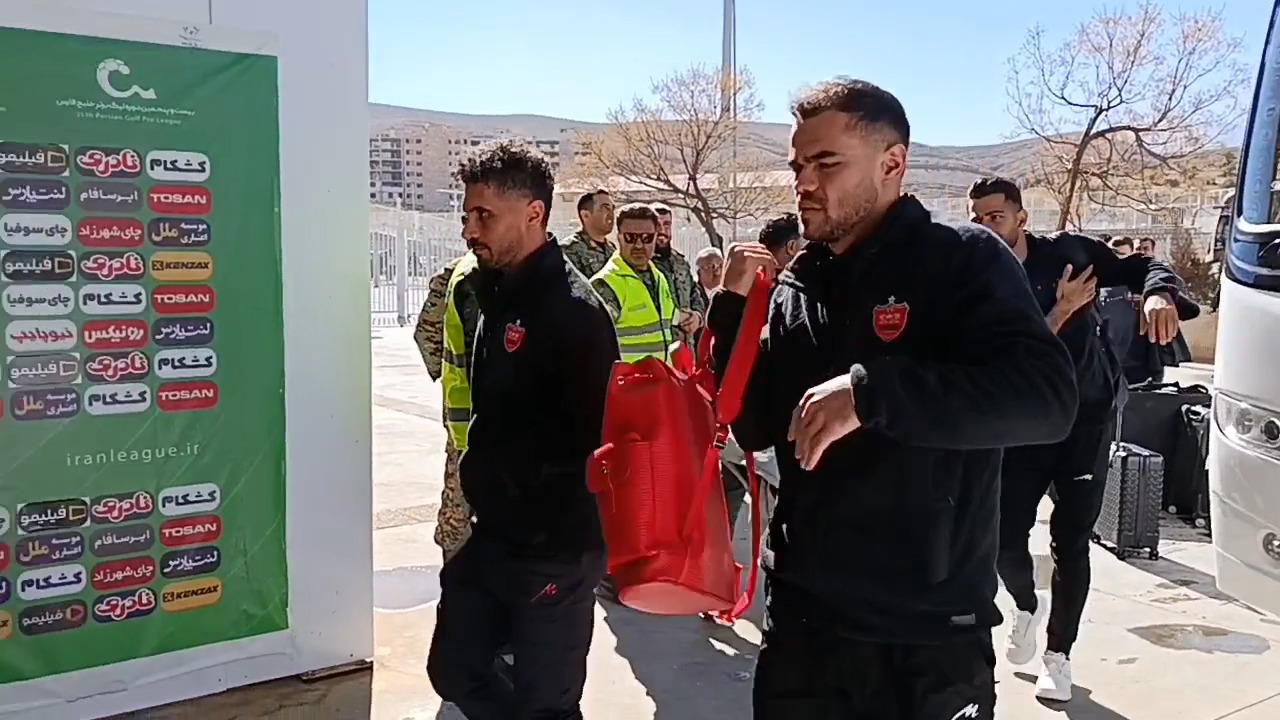 حواشی قبل از آغاز دیدار فجرسپاسی - پرسپولیس