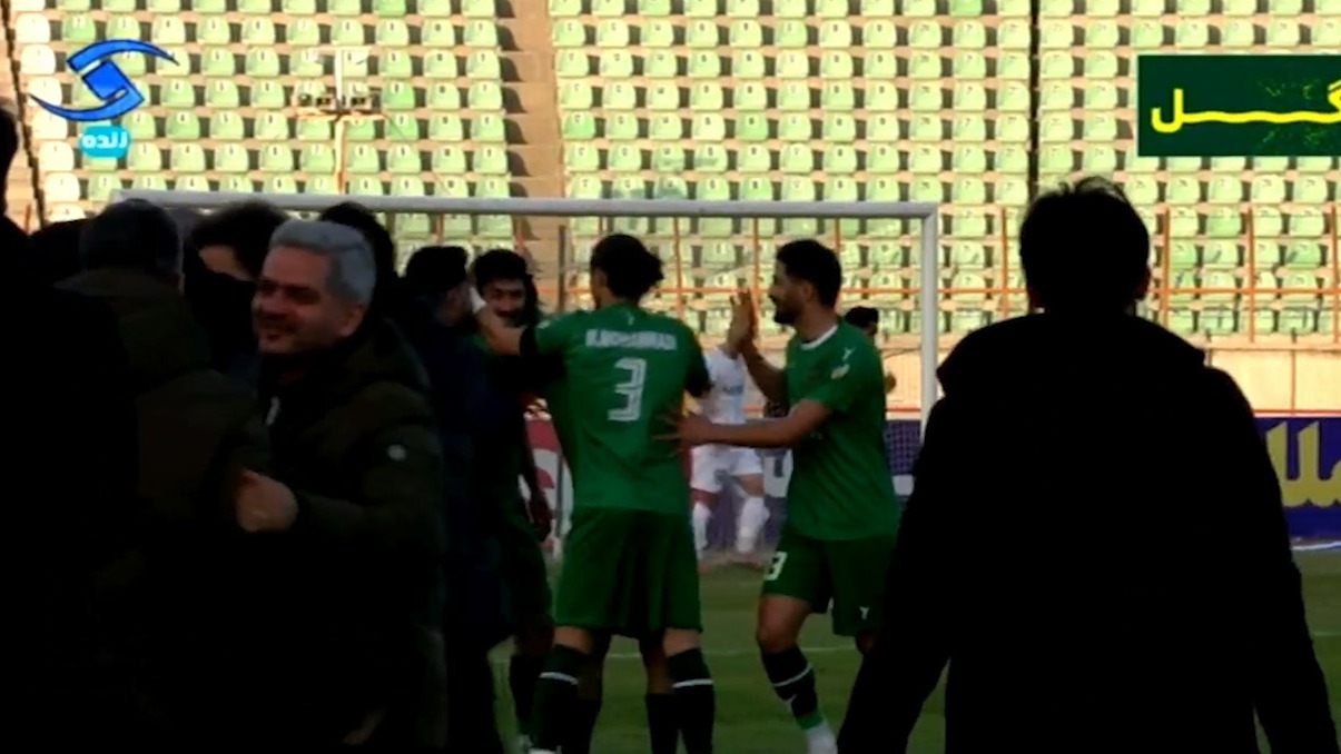 گل دوم شمس آذر به مس رفسنجان (سوپرگل رضا محمدی فزونی)