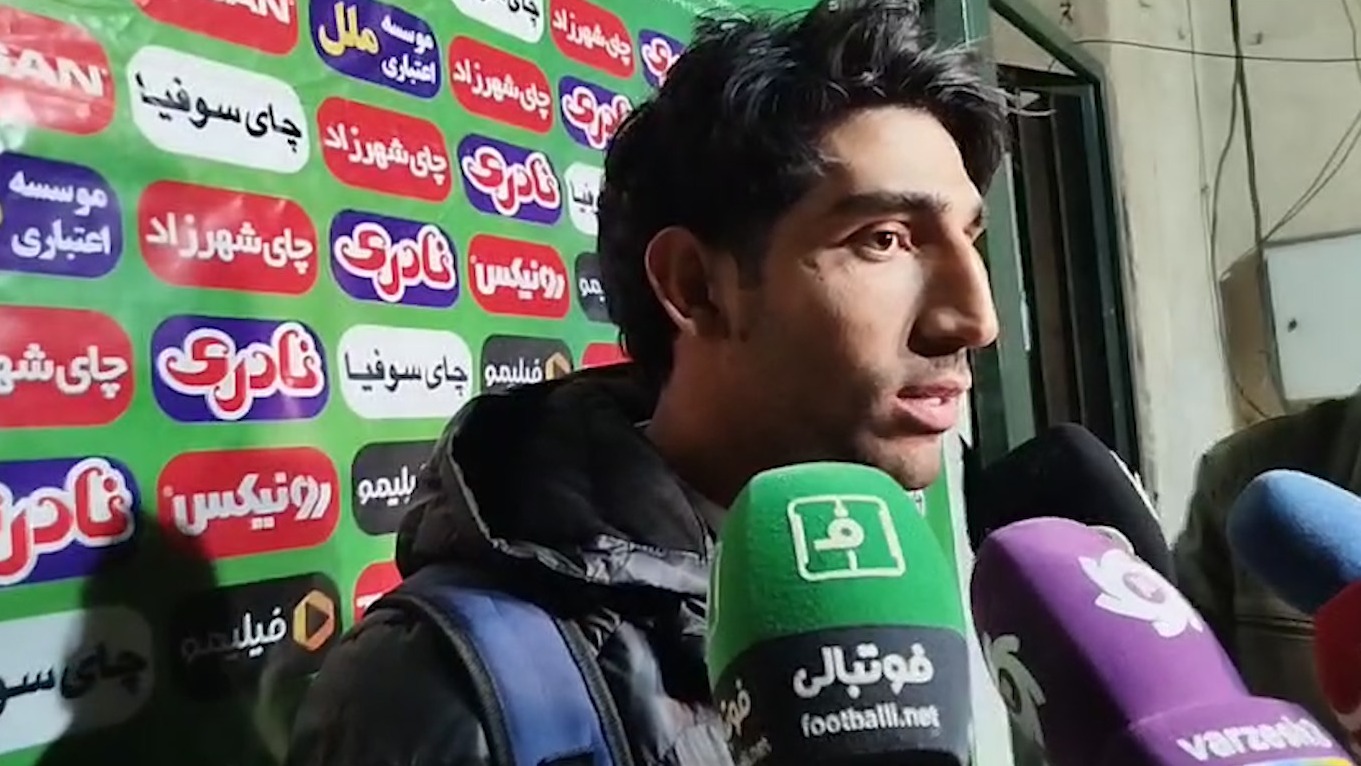 صحبت‌های رضا میرزایی بازیکن چادرملو پس از بازی با خیبر فوتبالی | 