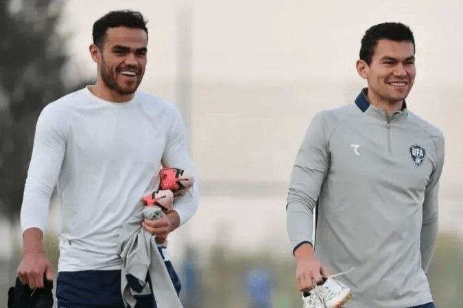 تمرین دو بازیکن استقلال و پرسپولیس زیر نظر مربیان ازبک