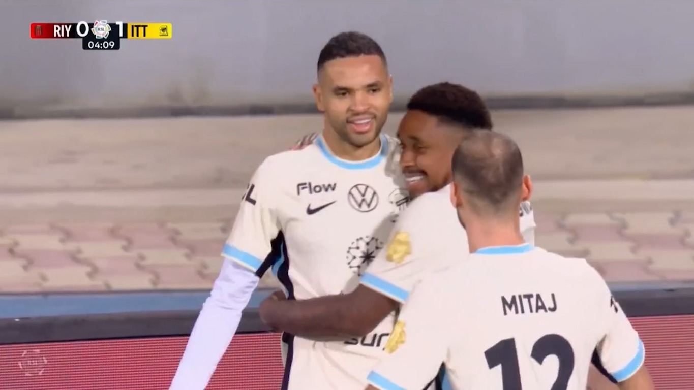 گل اول الاتحاد به الریاض (النصیری)