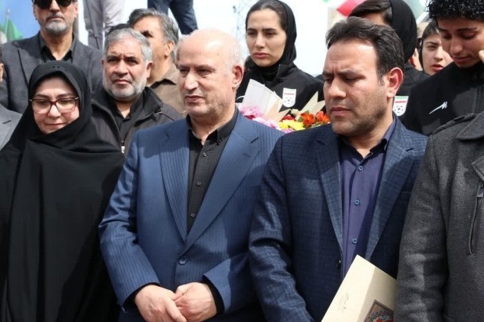 تاج: مردم ما در کنار تیمهای ملی خود، متحد و استوار ایستادهاند
