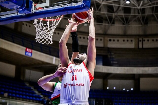 زمان دیدار معوقه بسکتبال ایران/ مانولوپولوس منتظر اعلام برنامههای فدراسیون