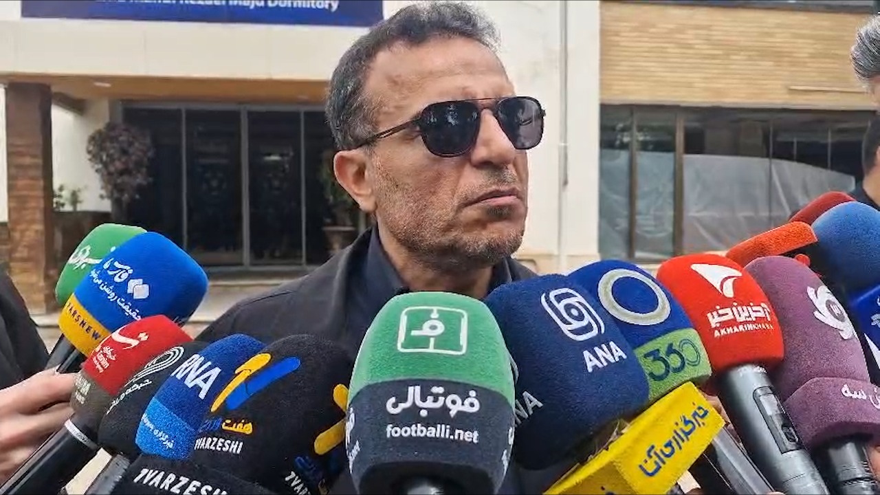 نماینده مجلس: تیمهای صنعتی نباید انصراف بدهند