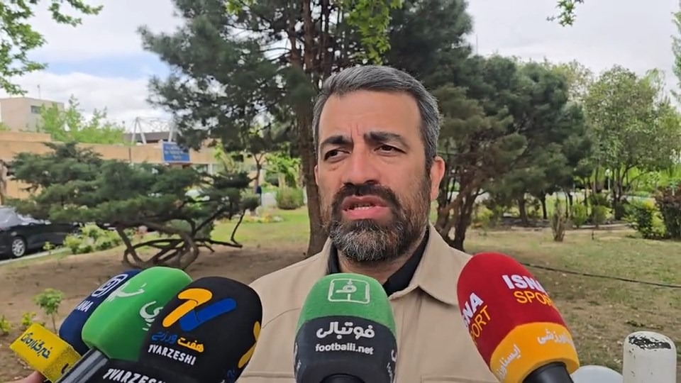 گفت و گو با محمودی نماینده مجلس درباره آسیب های حمله به اماکن ورزشی