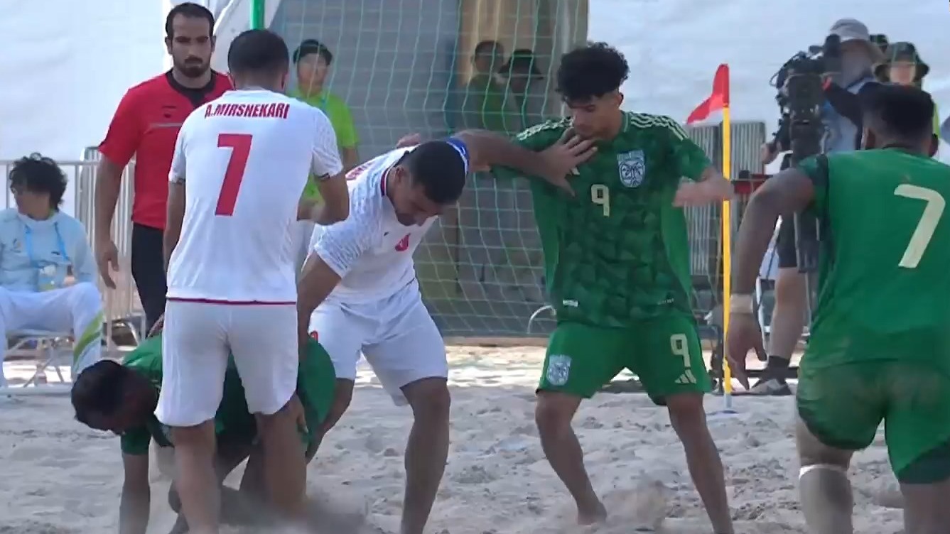 خلاصه بازی فوتبال ساحلی ایران 2-1 عربستان