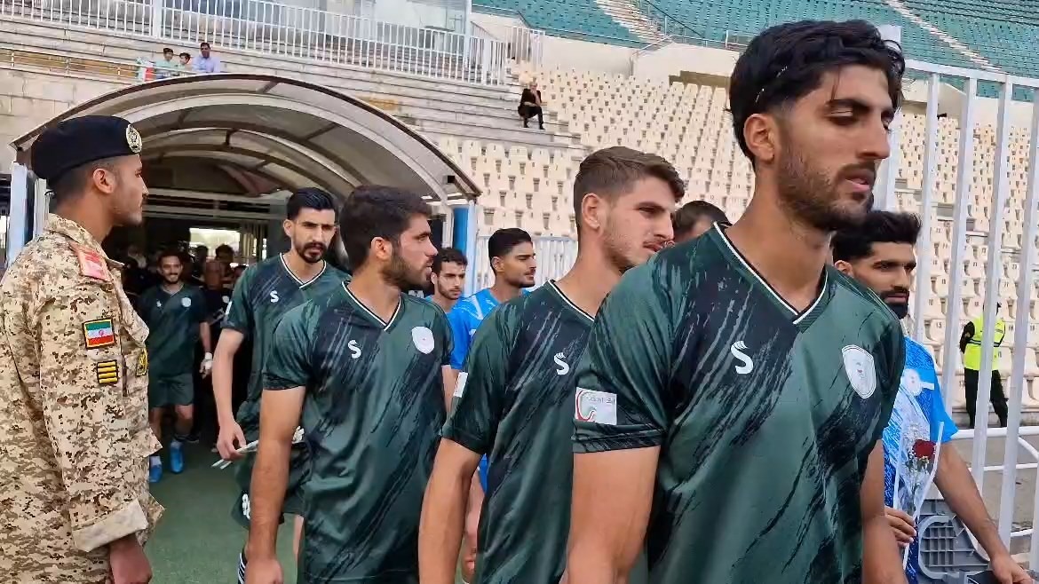 بازی درون تیمی نیروی زمینی در غیاب تیم داماش