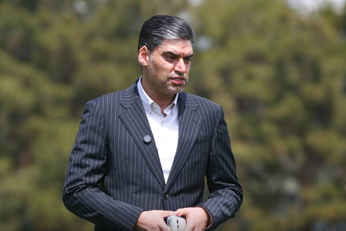 حدادی: پیروانی به ما نگفته بود می‌خواهد به آمریکا برود