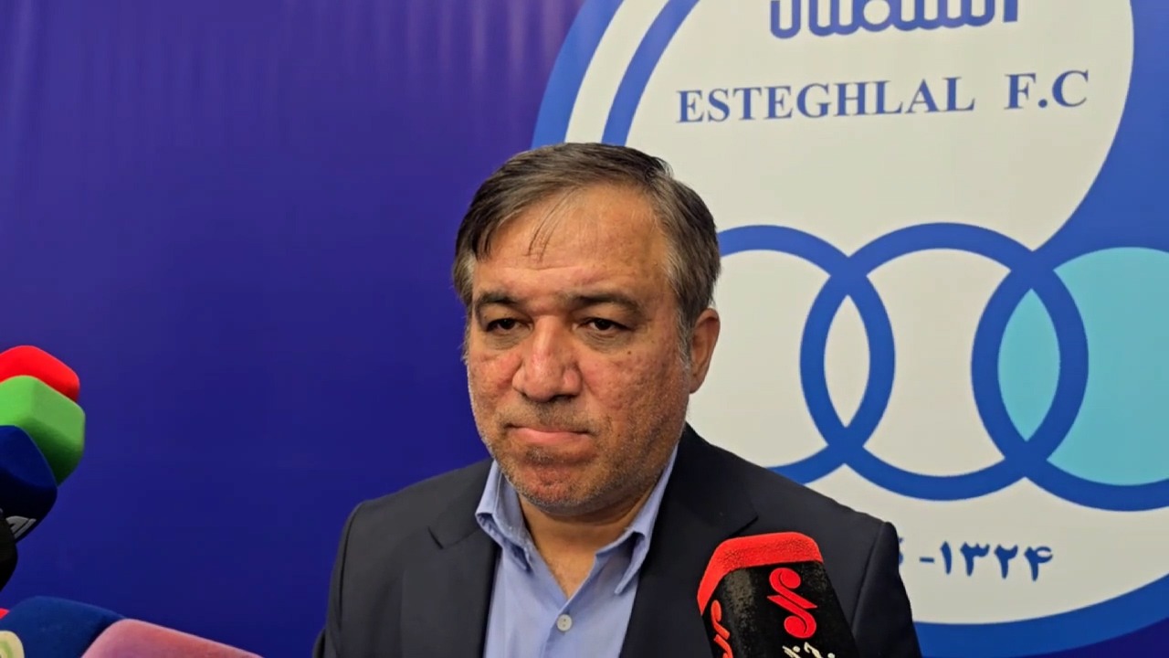 علی تاجرنیا: نظری جویباری در فصل گذشته موفق بود