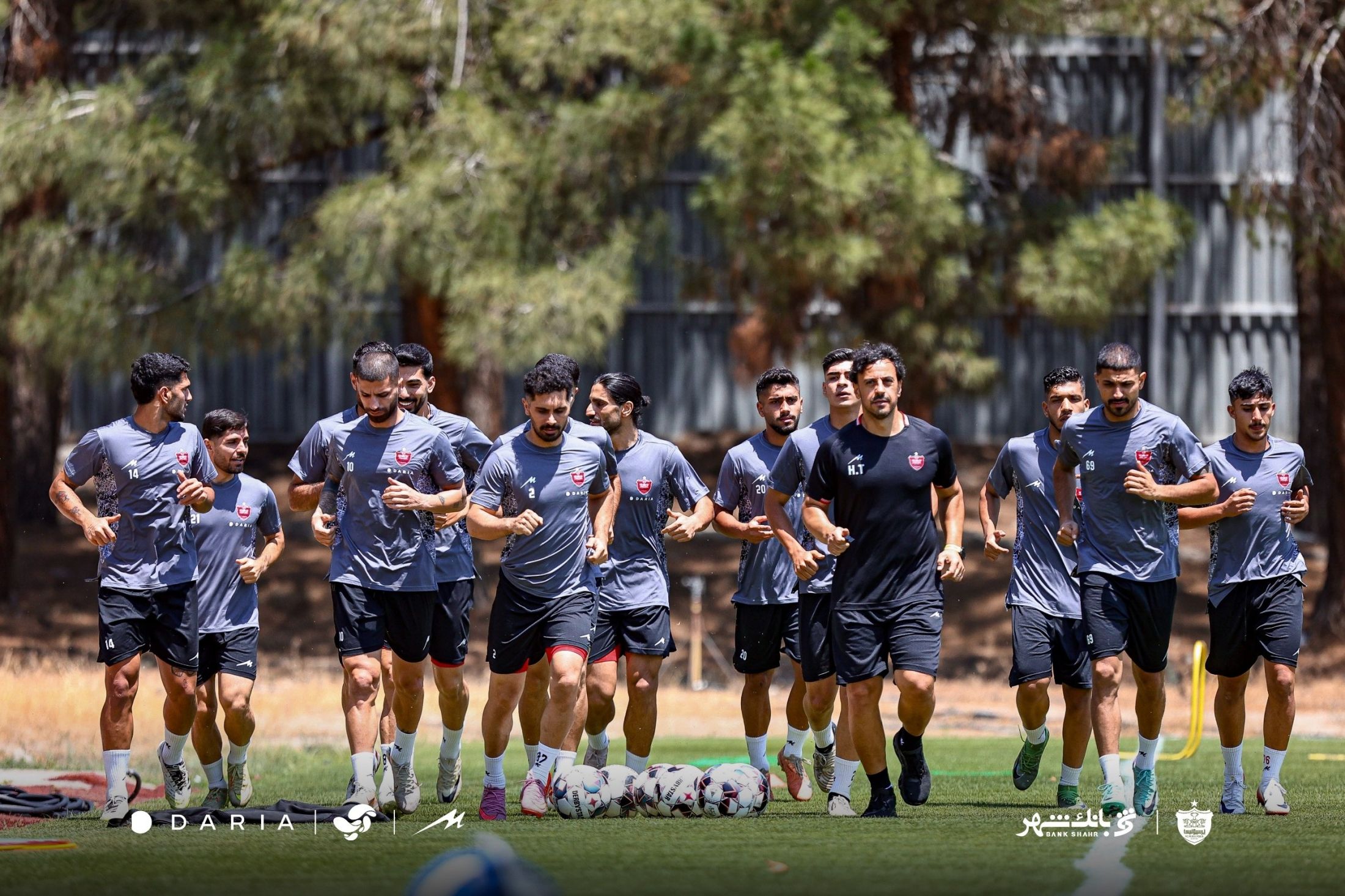 ترفند مدیران پرسپولیس؛ به مازادها چیزی نمی‌گوییم!