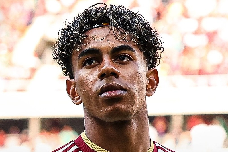 طلسم شکستناپذیری اسپانیا با یامال ادامه دارد