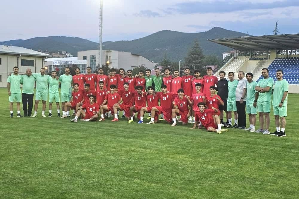 حضور فعال سرمربی جوانان ایران در اولین تمرین اردوی ترکیه