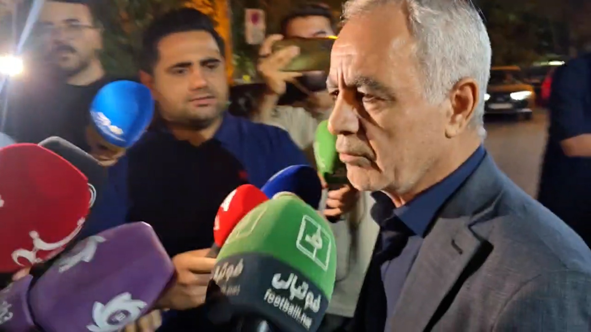 بهاروند: فدراسیون فوتبال سخنگو دارد و سخنگو درباره خروجی جلسه صحبت خواهد کرد