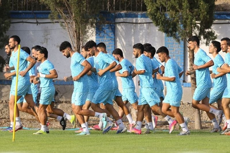 برگزاری تمرین استقلال با حضور هواداران