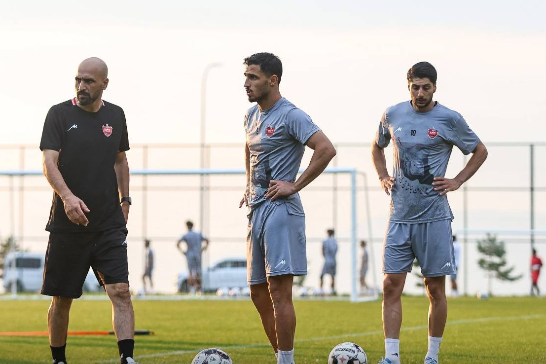 مجوز بازی دو لژیونر سابق در تیم پرسپولیس صادر شد