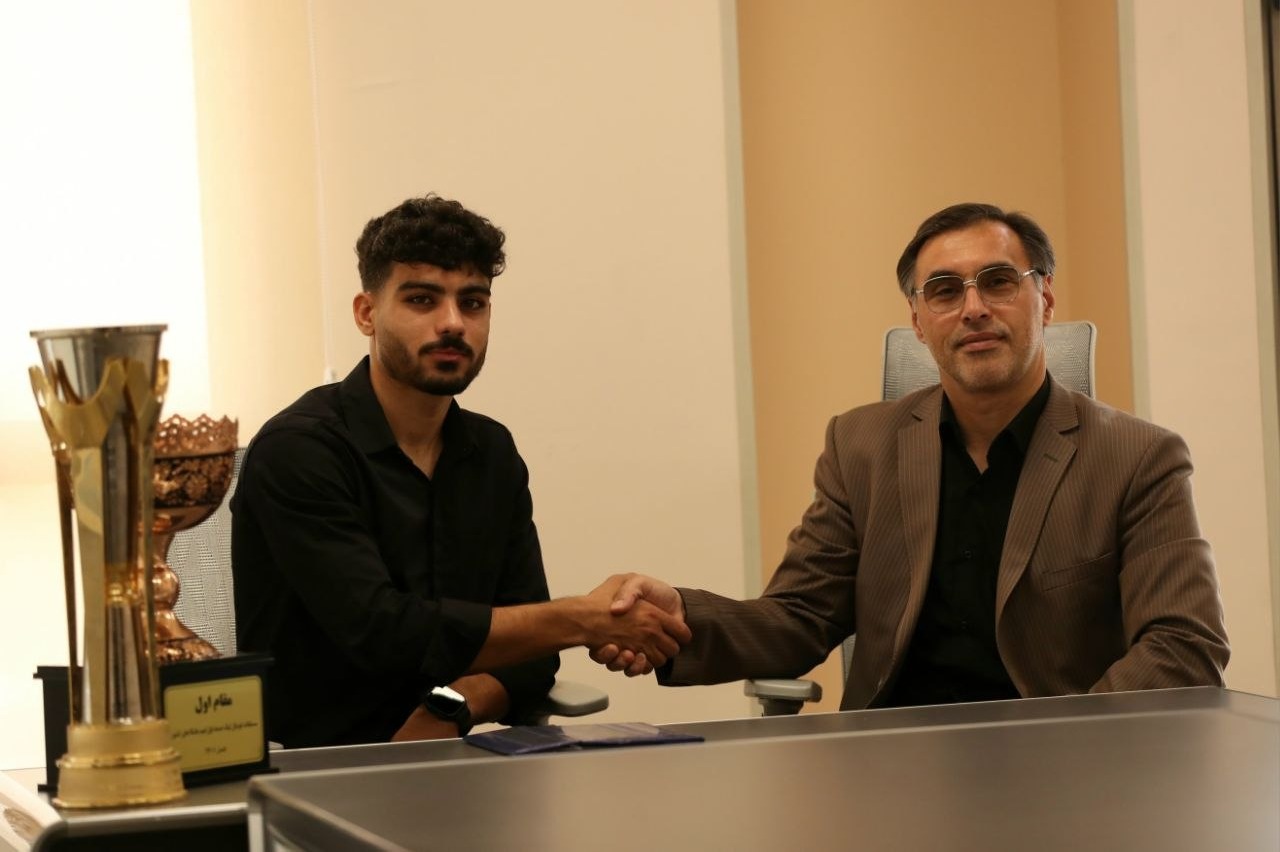 مدافع سابق پرسپولیس به شمس‌آذر پیوست