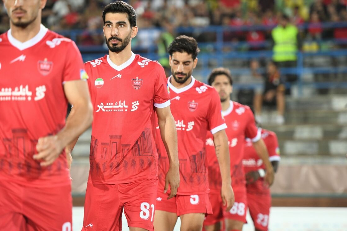 شکاری در آستانه پیوستن به پیکان