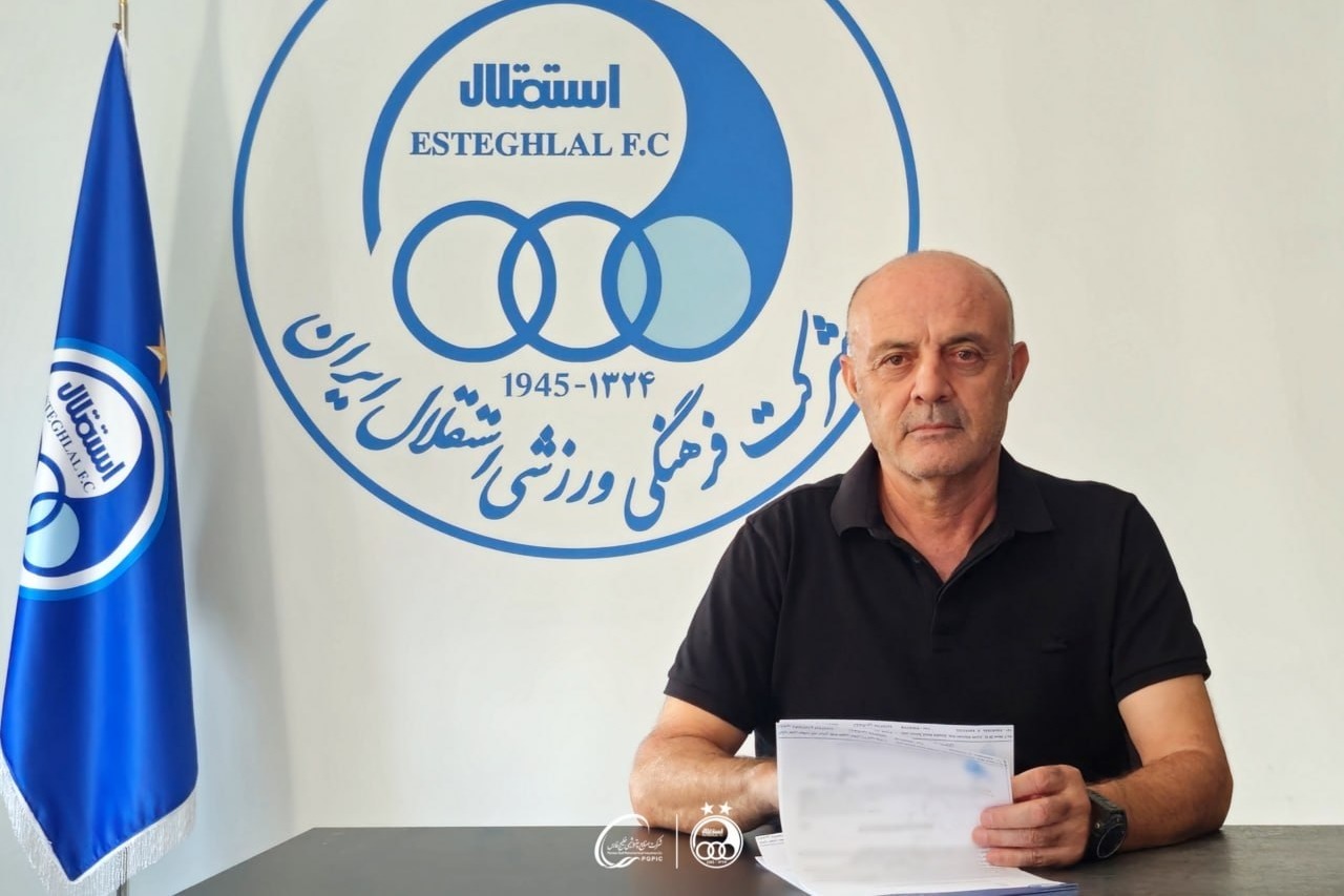 تمدید قرارداد بیزاتی با استقلال