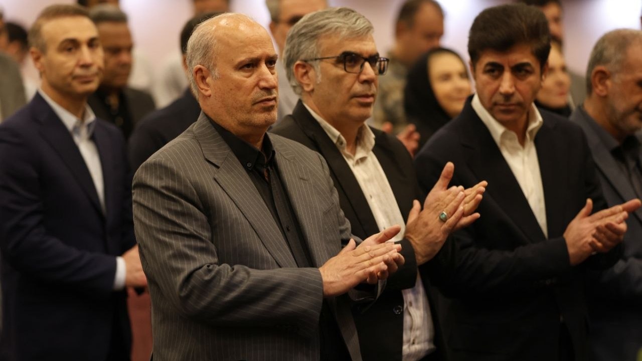 حضور مهدی تاج در مراسم رونمایی از سامانه‌های فن‌آورانه فدراسیون فوتبال