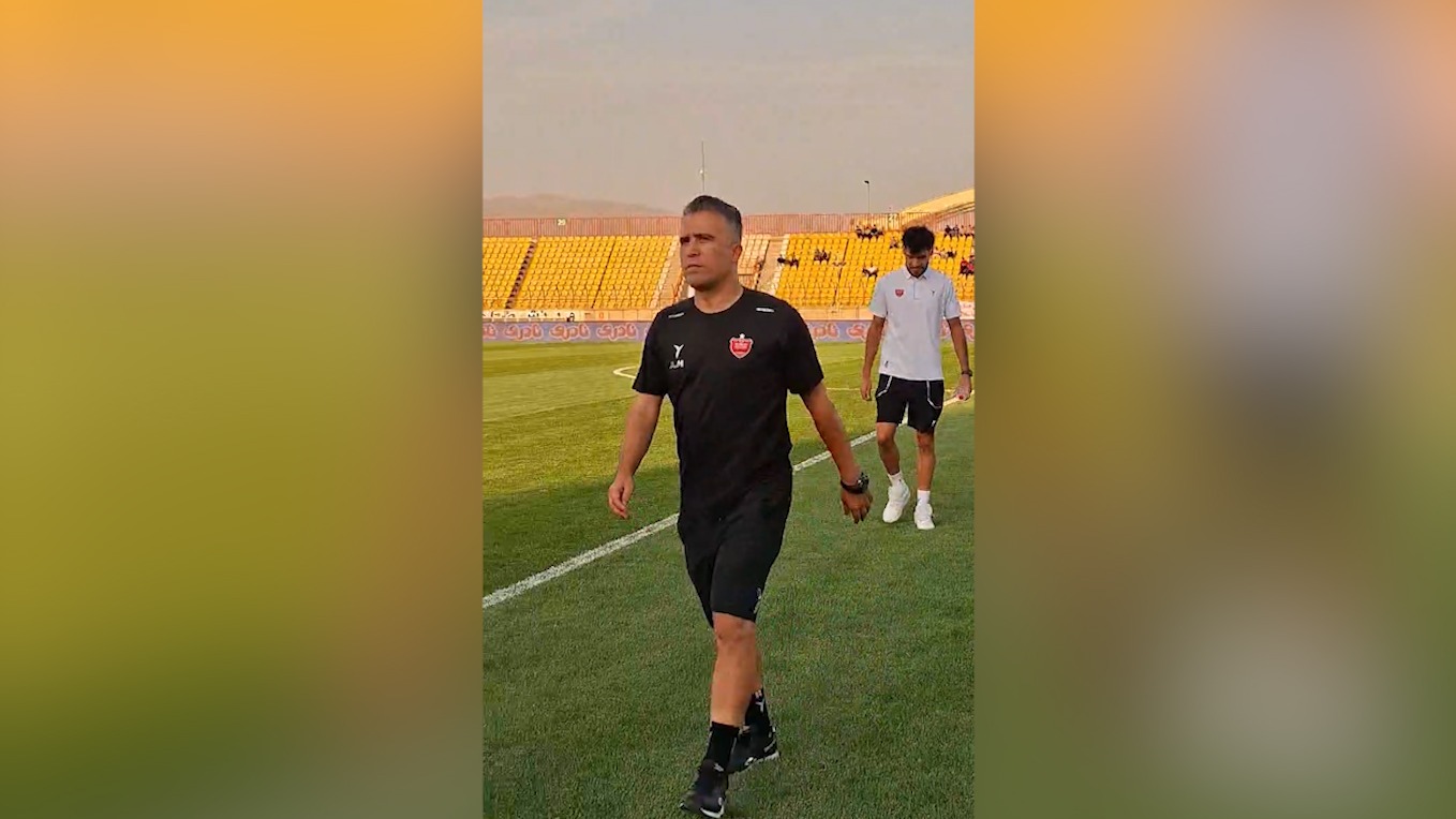 اعتراض مربی پرسپولیس به بلندی چمن ورزشگاه قزوین