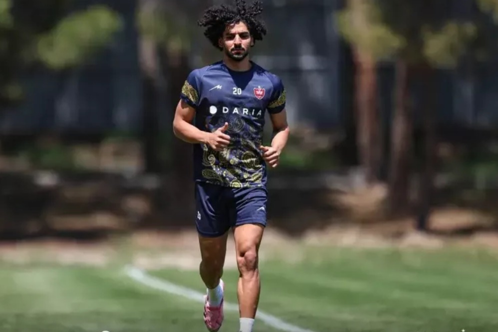 بازیکن پرسپولیس به ملوان رفت