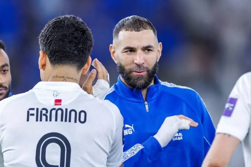 الهلال به دنبال پایان همکاری با کریم بنزما!