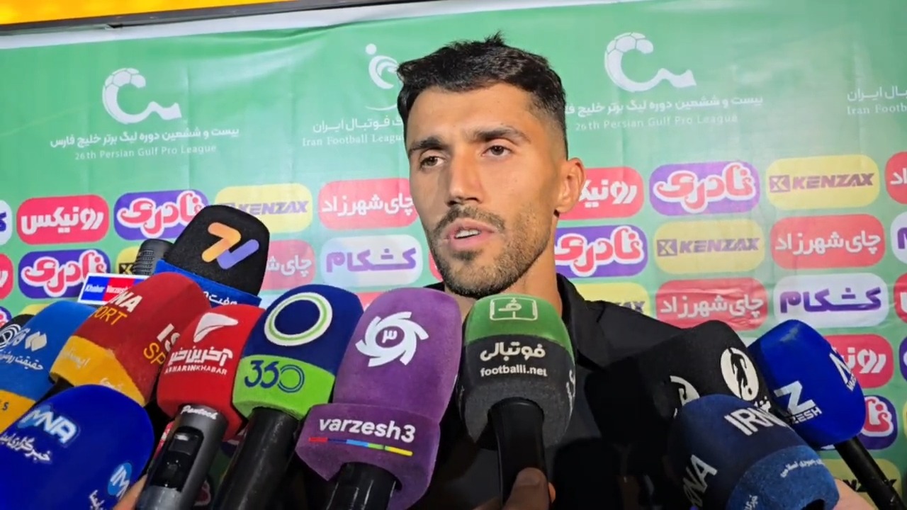 سید حسین حسینی: توپ جدید بود اشتباه کردم، تراکتور موقعیت خاصی نداشت