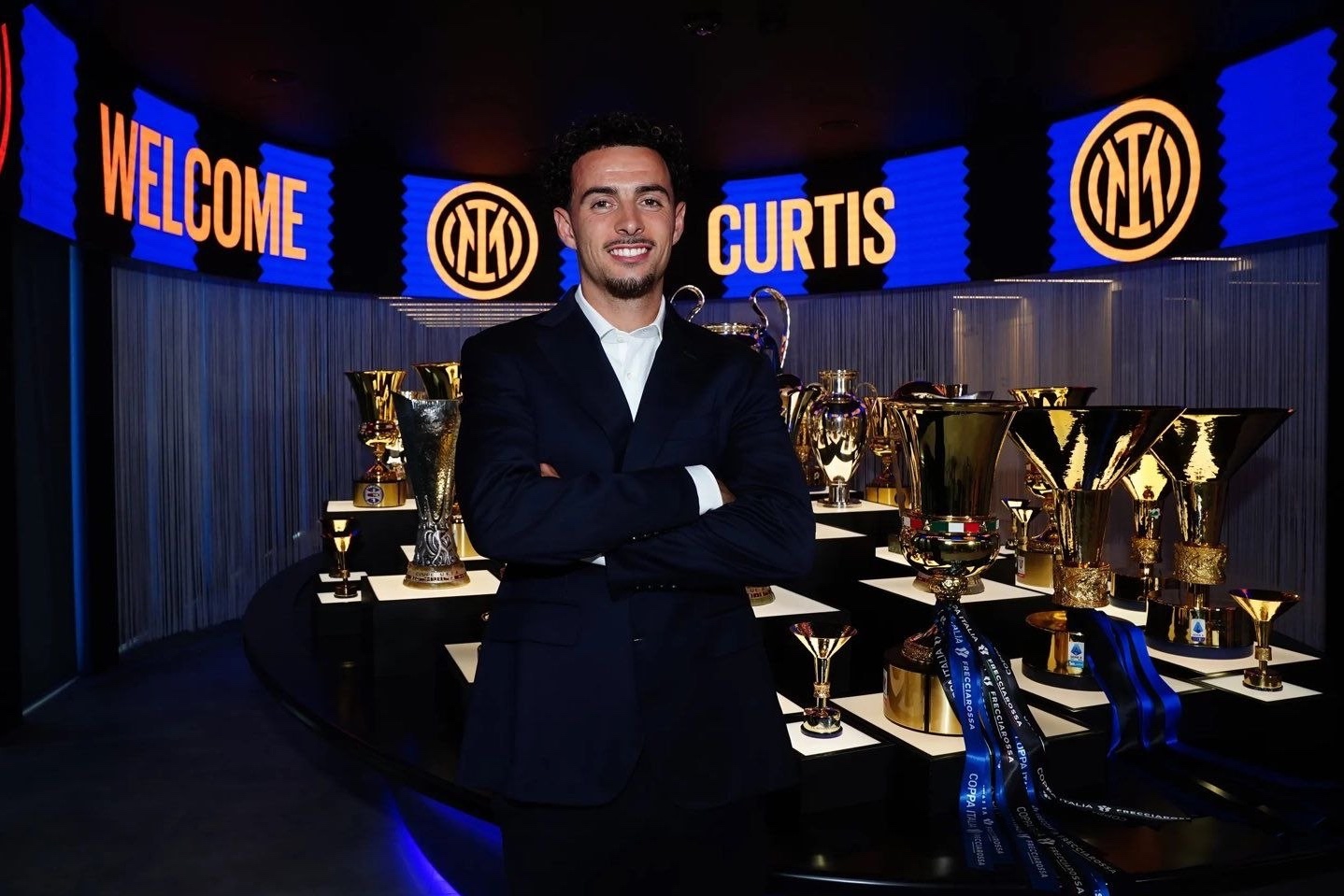 رسمی؛ هافبک لیورپول با ۳۵ میلیون یورو راهی اینتر شد