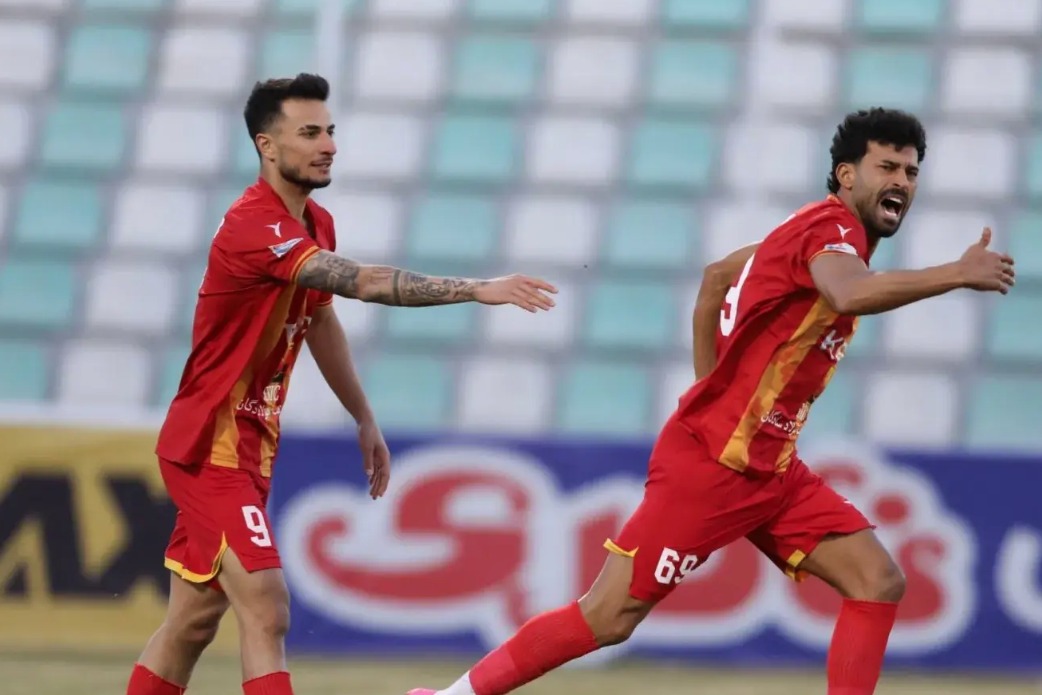 صنعتنفت آبادان 0-3 فولاد؛ آتشبازی شاگردان مطهری!