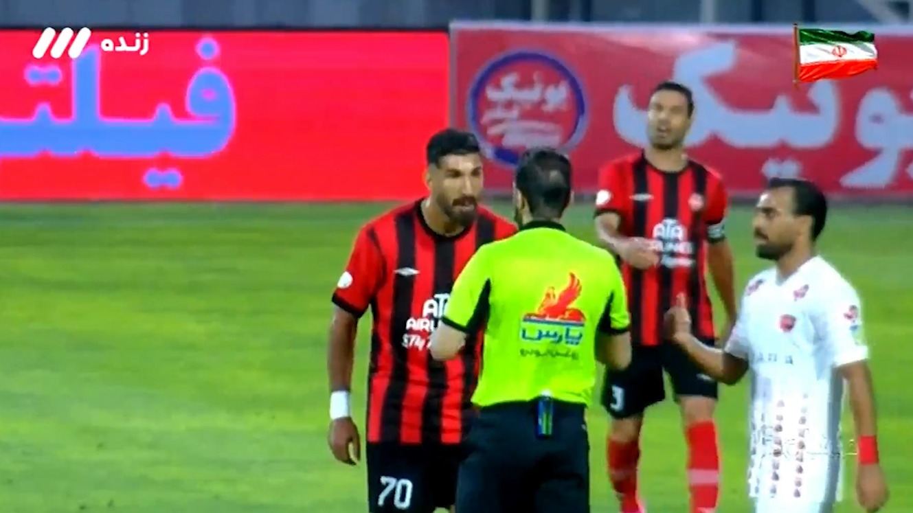 بررسی حواشی بازی تراکتور - پرسپولیس