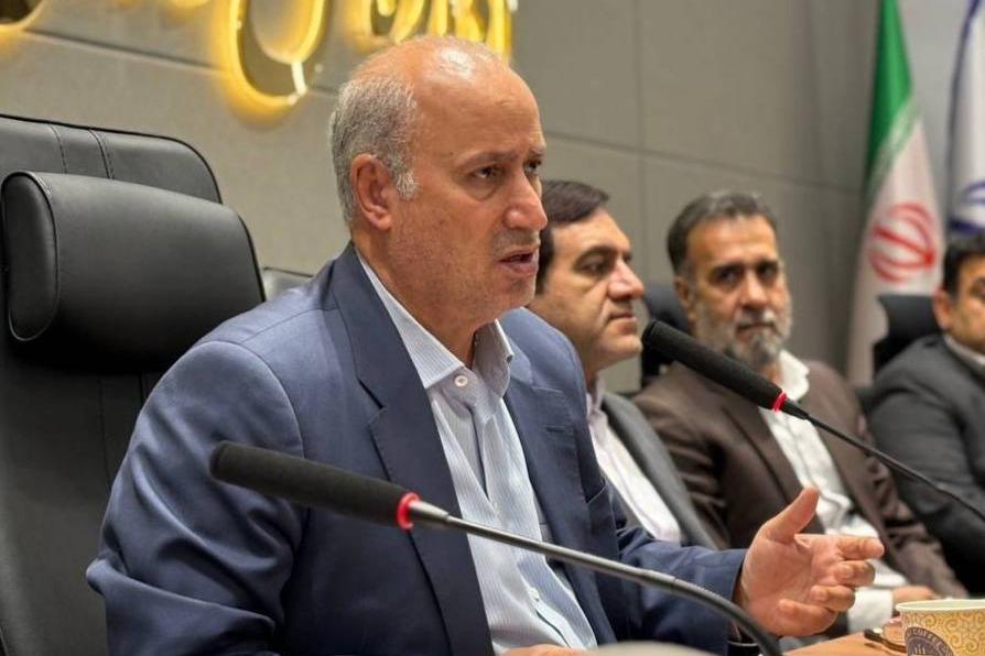 تاج: تماشاگران، مشتریان ما هستند و حق دارند از فوتبال لذت ببرند