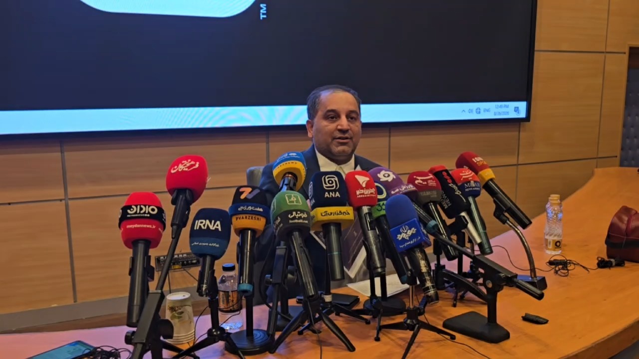 توضیحات علوی سخنگوی فدراسیون فوتبال درباره قرارداد یاسر آسانی
