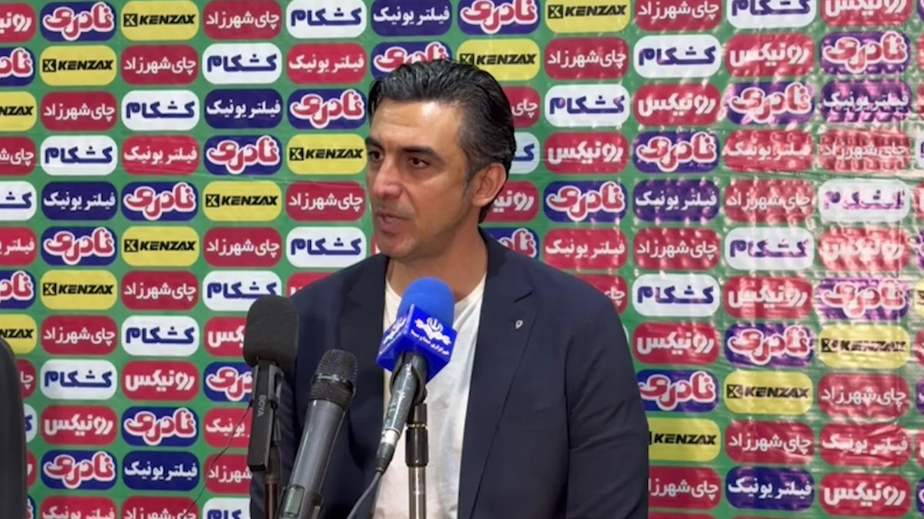 رحمتی: سیدحسین حسینی سپاهان را در بازی نگه داشت!