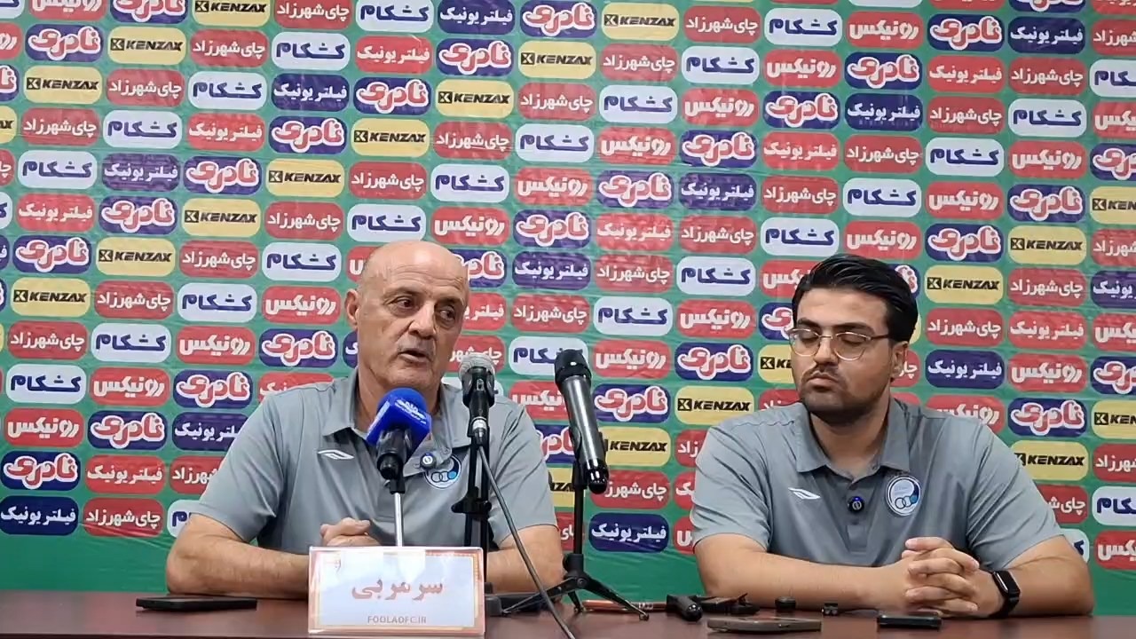 اوزجان بیزاتی مربی استقلال: در نیمه اول شانس‌ های گلزنی زیادی خلق کردیم