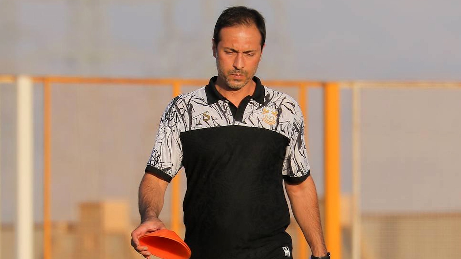 آشوبی: پرسپولیس، غیرقابل پیش بینی است