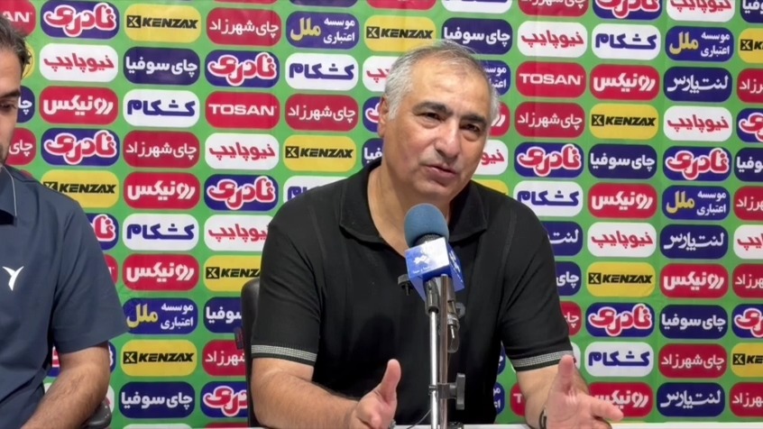 کنفرانس ساکت الهامی پس از شکست پیکان مقابل ذوب آهن: بازیکنان ما جوان هستند