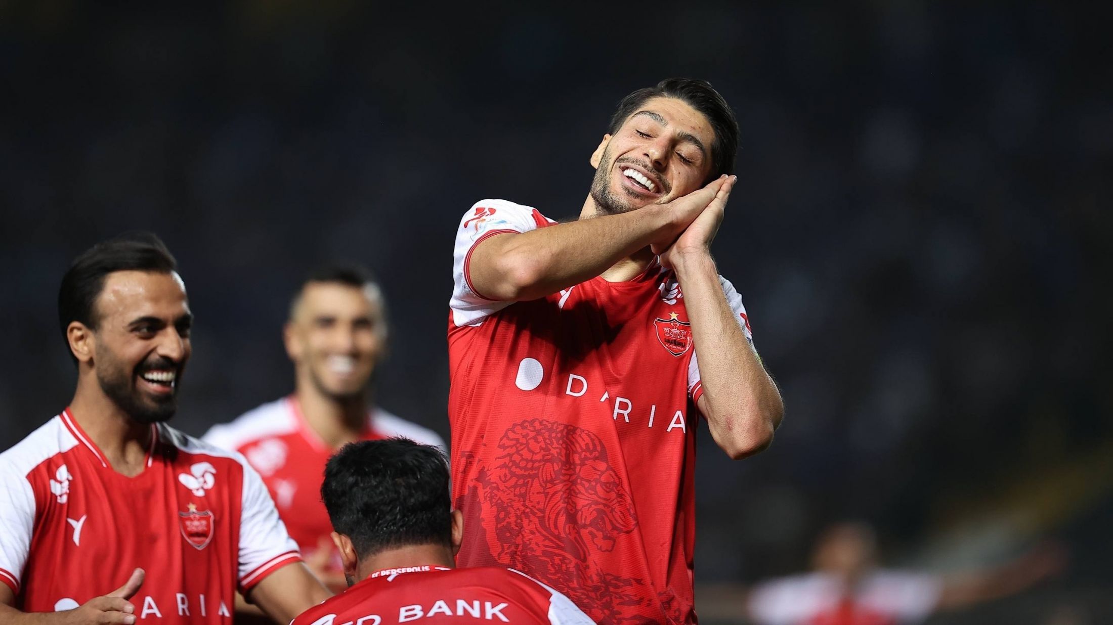 گل اول پرسپولیس به استقلال (محمدمهدی محبی)