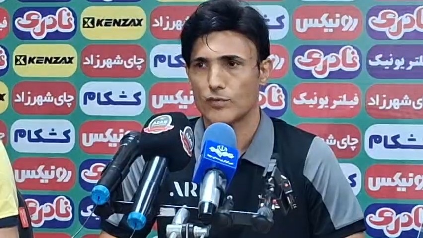 کنفرانس خبری مربی شمس آذر پیش از تقابل با گل گهر