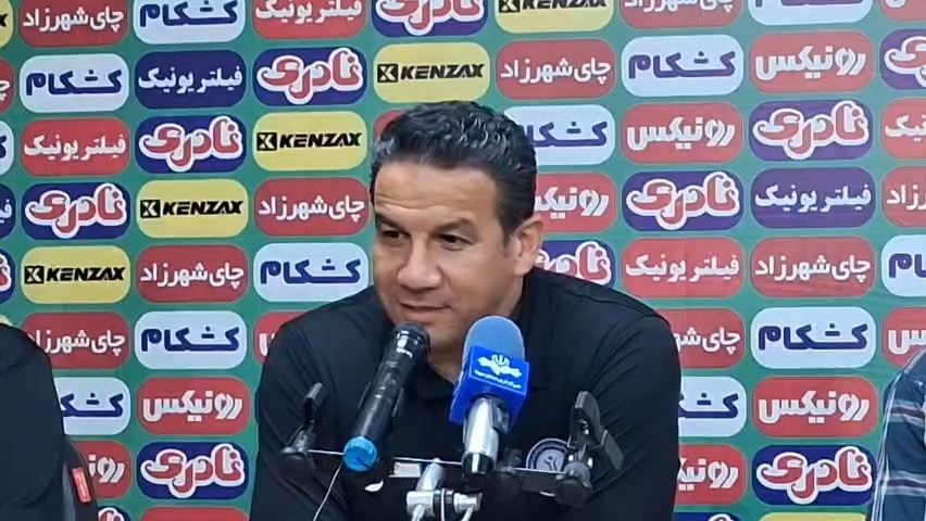 سرآسیایی مربی گل گهر: جامعه فوتبال باید از مردم ایران عذرخواهی کند