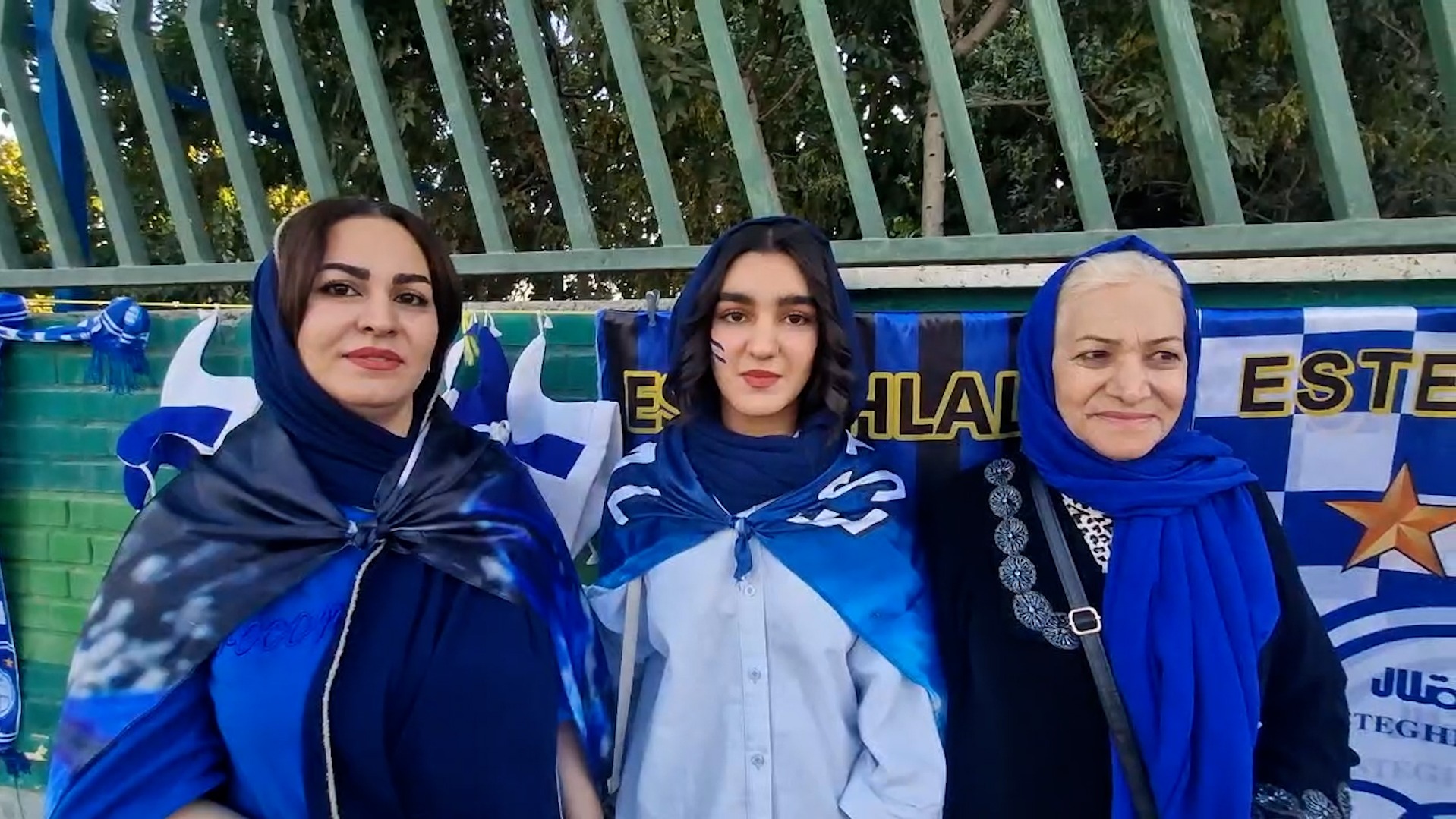 هوادار بانوی استقلال: دوست داریم صالح حردانی به تیم برگردد
