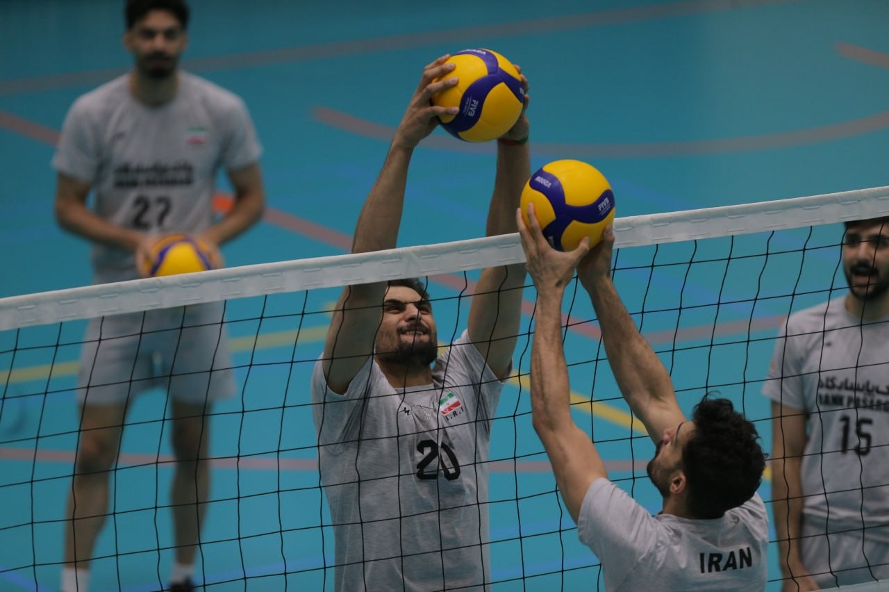 ملی‌پوشان والیبال ایران در توسو استارت زدند