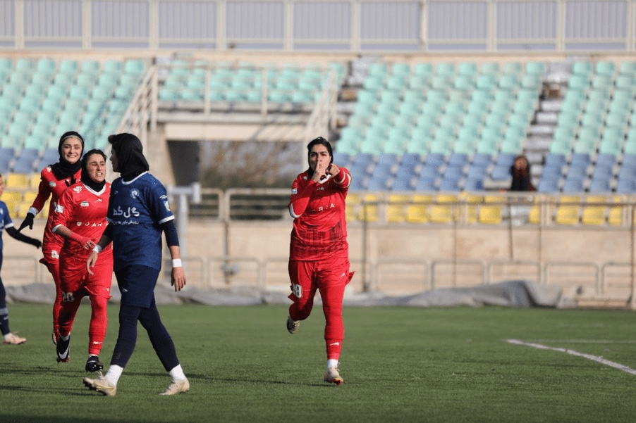 حضور استقلال و پرسپولیس با چهره متفاوت در لیگ بانوان