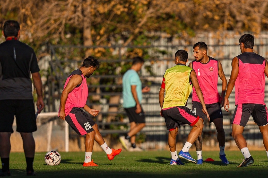 اقدام پرسپولیس برای خرید امتیاز لیگ دویی