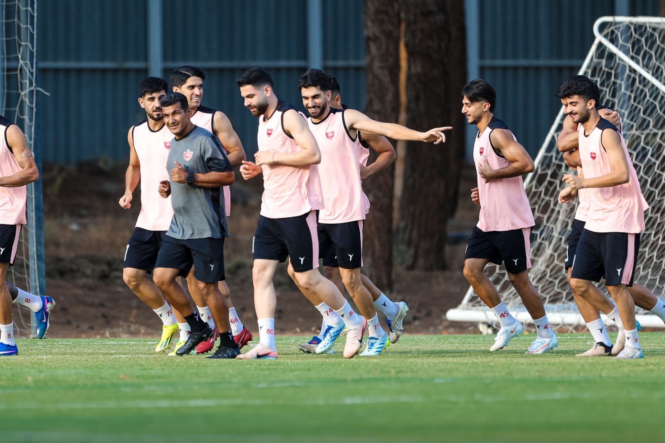 شروع دوباره تمرینات پرسپولیس با غیبت ۵ بازیکن
